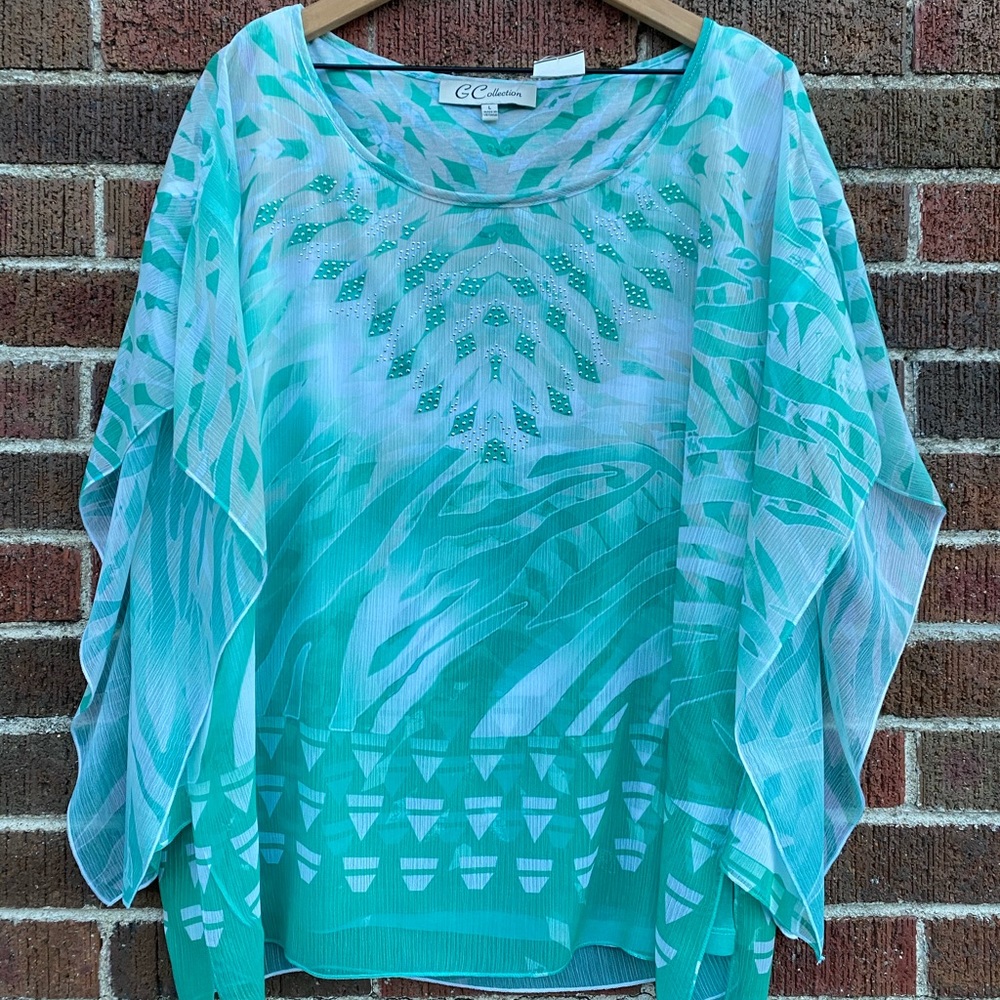 GC COLLECTION EMBELLISHED FLOWY BLOUSE